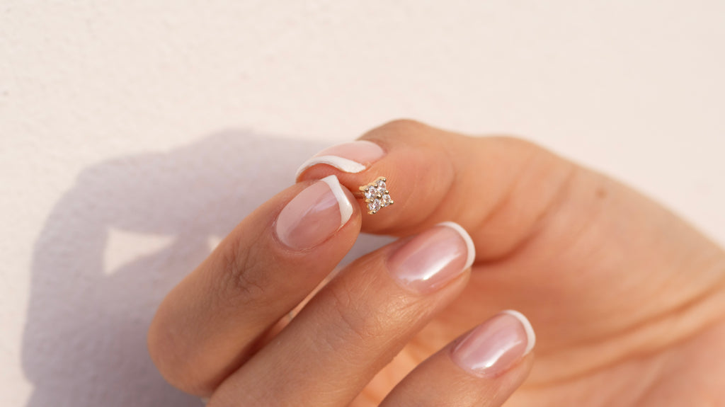 Alejandra — Quad Prongs